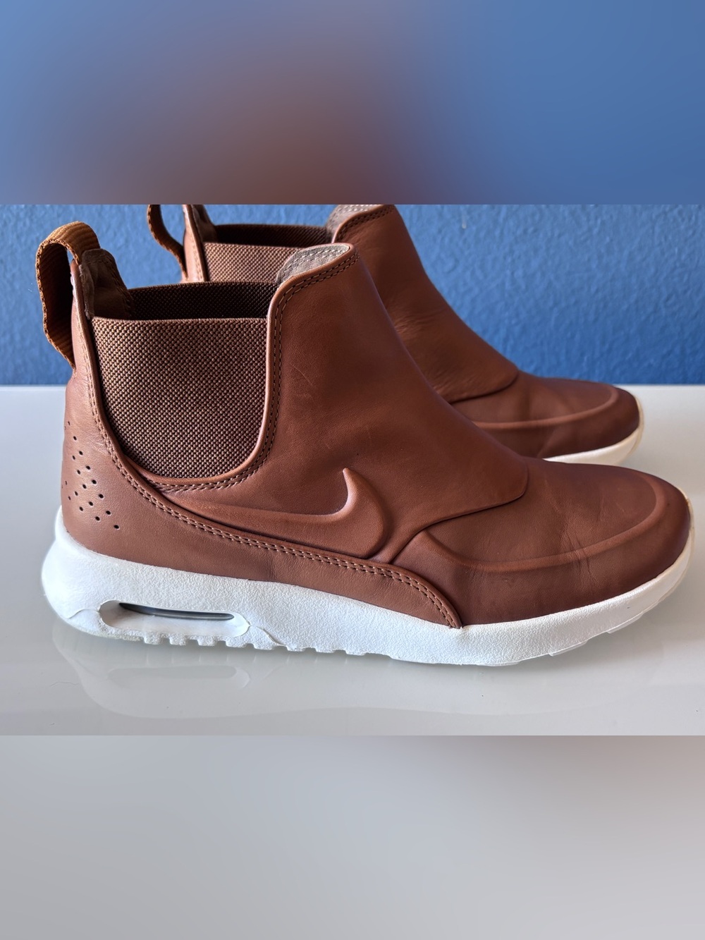 Nike Air Max Thea Mid Brown Leather Chelsea Boots Women’s Size 8